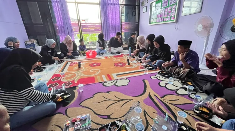 Berbagi Bahagia, Relawan Tangan Setara Gelar Kegiatan Sosial di Serang